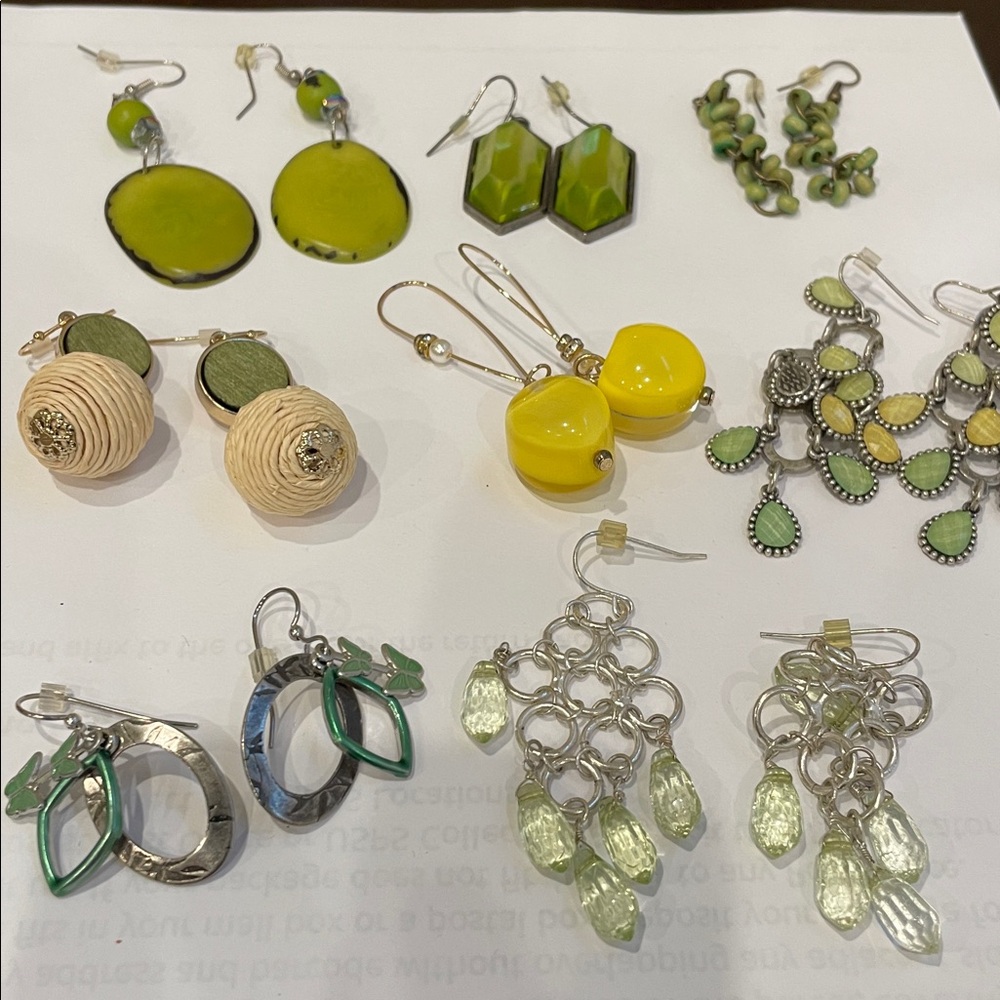 Assorted Green and Yellow Earrings Set